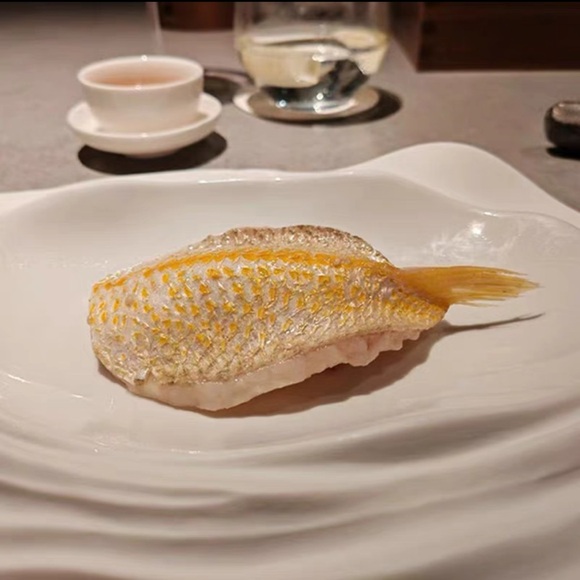 Tableglow Ripples -Plate - Picture 5 of 8